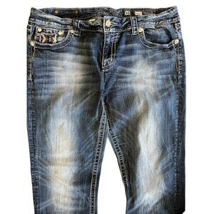Miss Me,  Mid Rise, Easy Cropped women's size 34 jeans